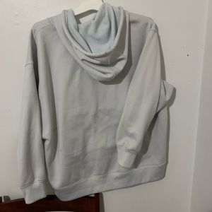 White Nike Therma Pullover DriFit Sweatshirt